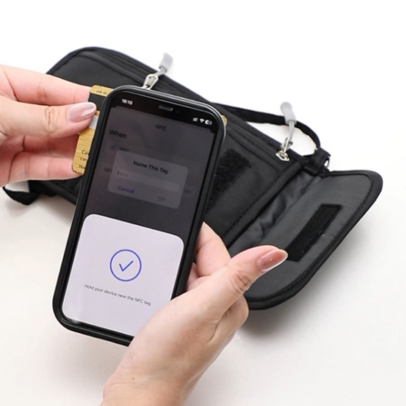 กระเป๋าสะพายข้างแบบพกพากระเป๋า - Neck Hanging Phone Holder บทวิจารณ์และราคา
